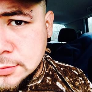 Meet your Posher, Luis